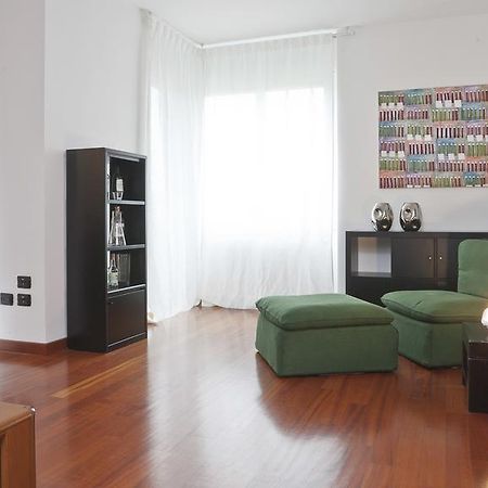 Italianway-Zanella Apartment Milan Luaran gambar