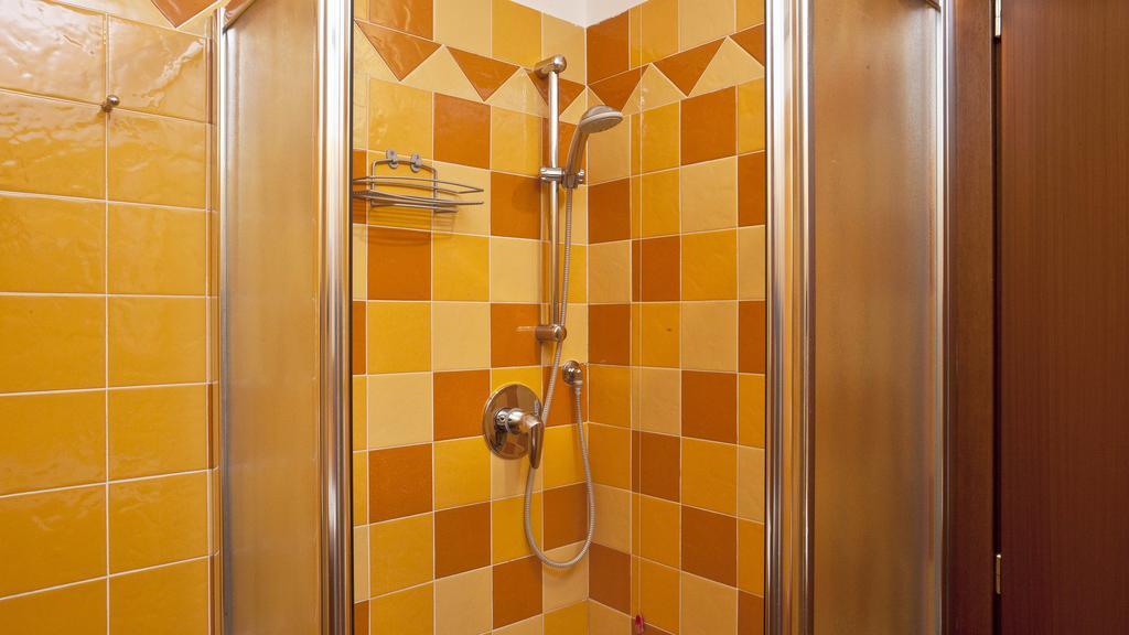 Italianway-Zanella Apartment Milan Luaran gambar